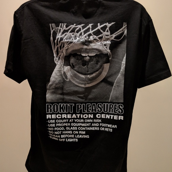 Pleasures Other - Pleasures X Rokit One Tee size Large